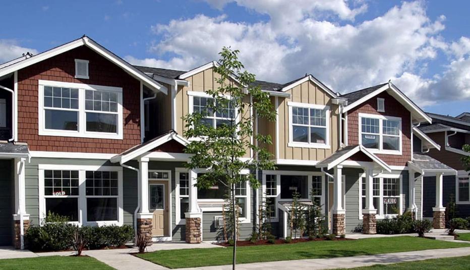 Row of Houses, Snoqualame Village, Public Policy Institute, Livable Communities Row of Houses, Snoqualame Village, Public Policy Institute, Livable Communities